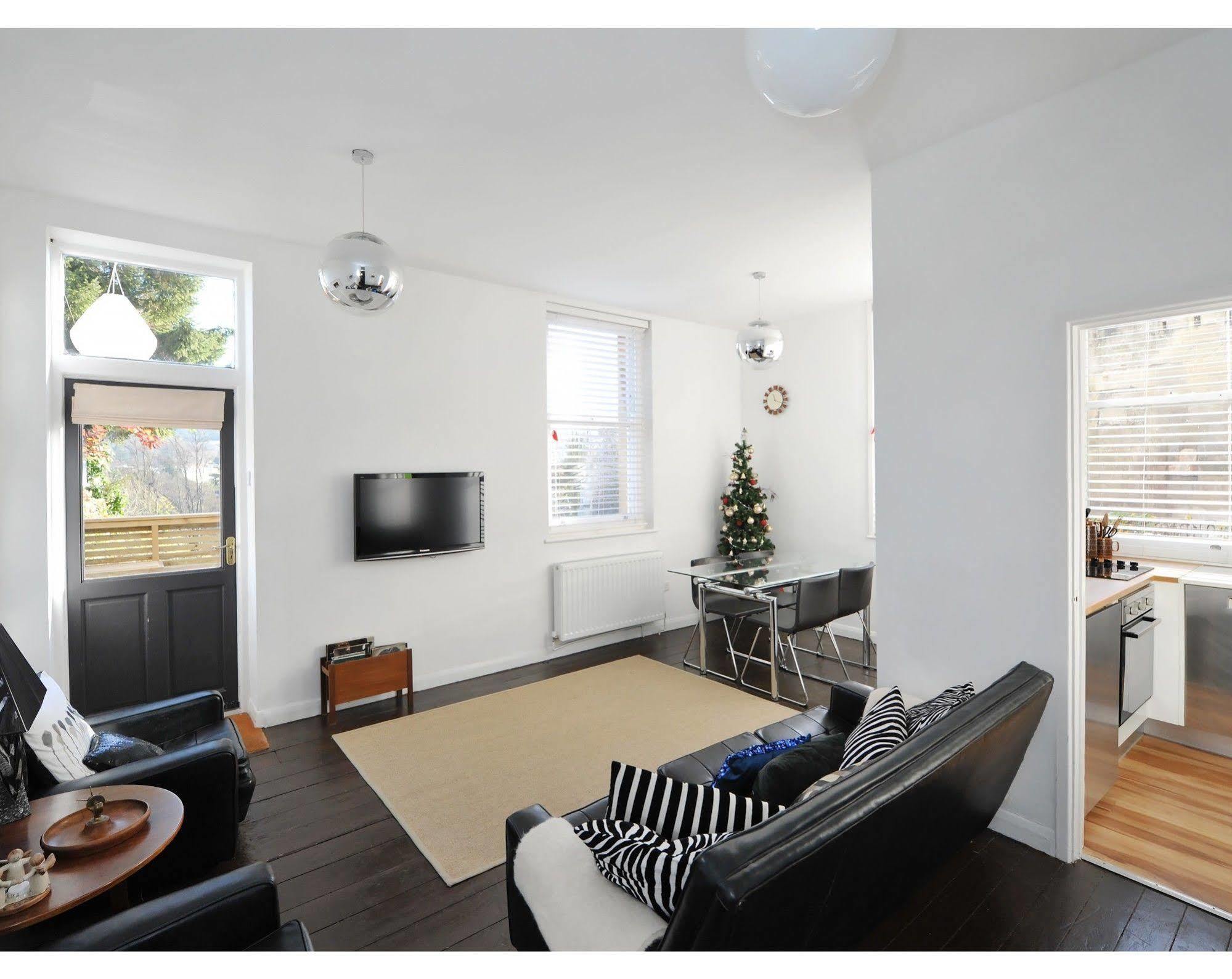 London Street Apartment Бат Екстериор снимка
