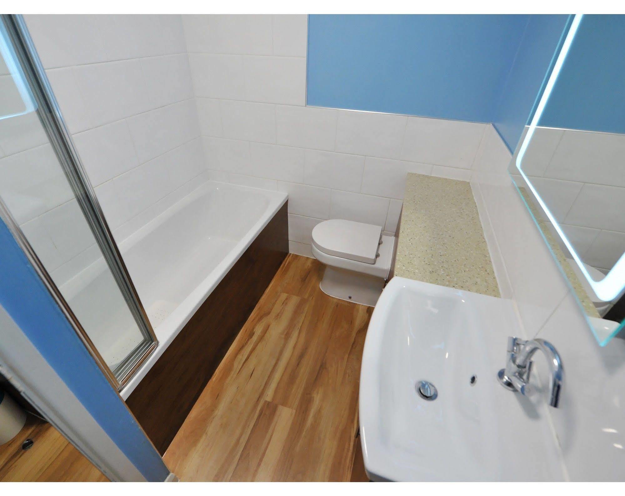 London Street Apartment Бат Екстериор снимка