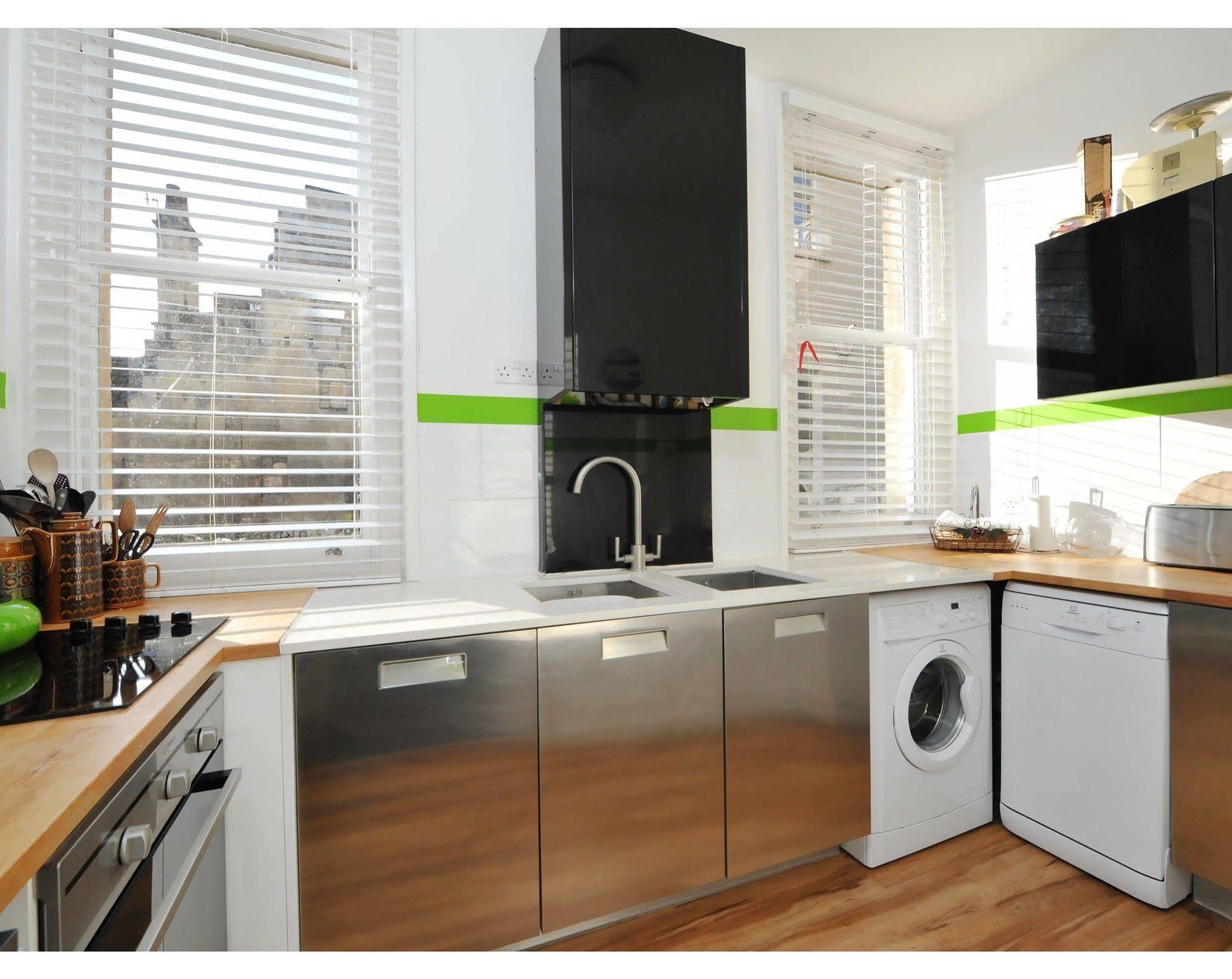 London Street Apartment Бат Екстериор снимка
